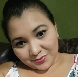 Meet your Posher, Alba